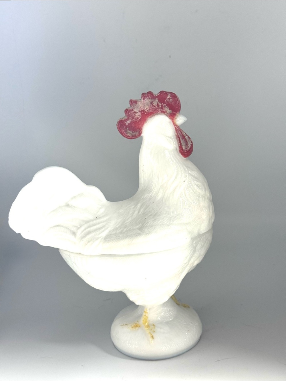Vintage ?Westmoreland? White Milk Glass Chicken - Picture 4 of 7